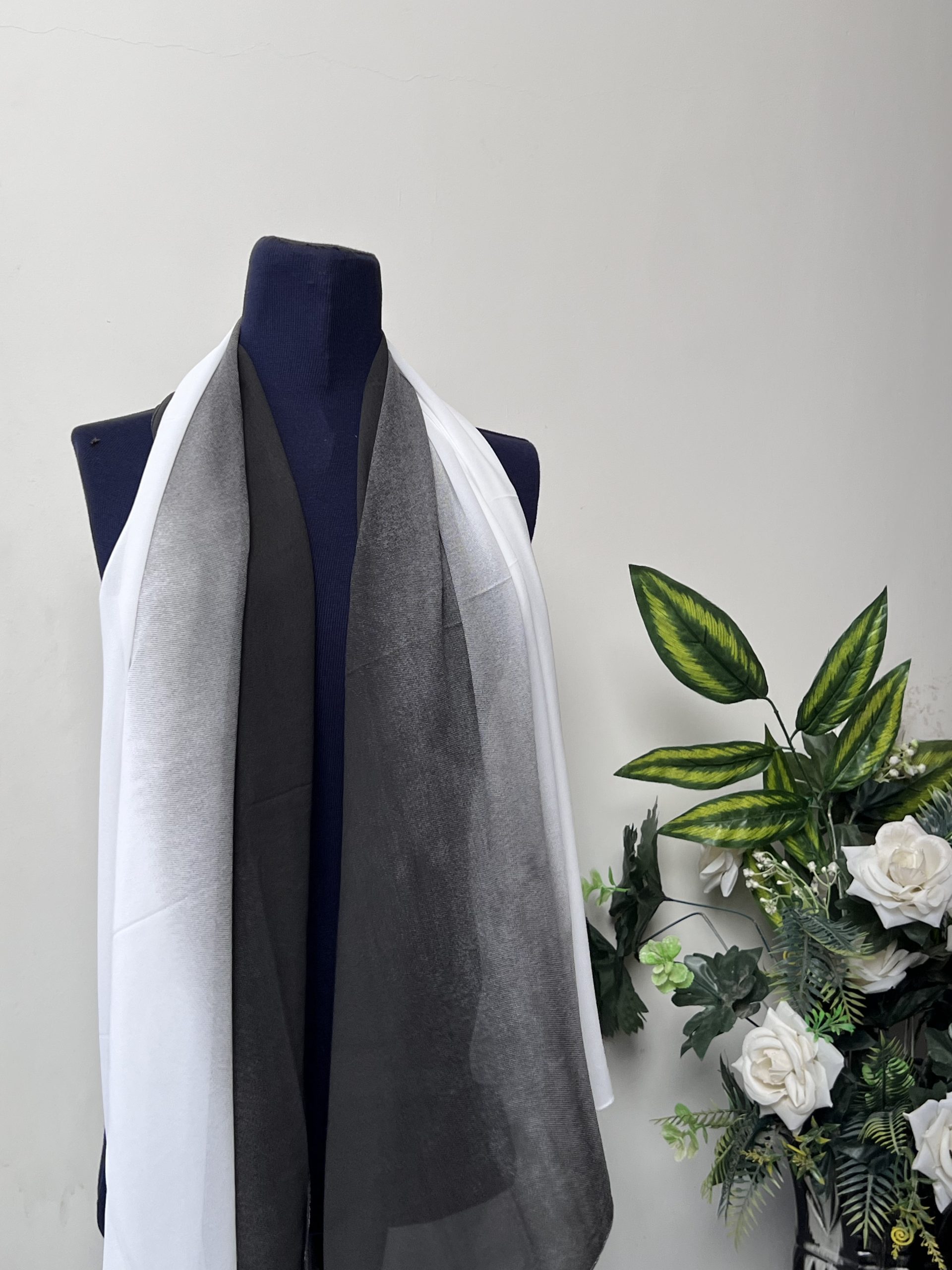 1000322101 two shades scarf - Image 1